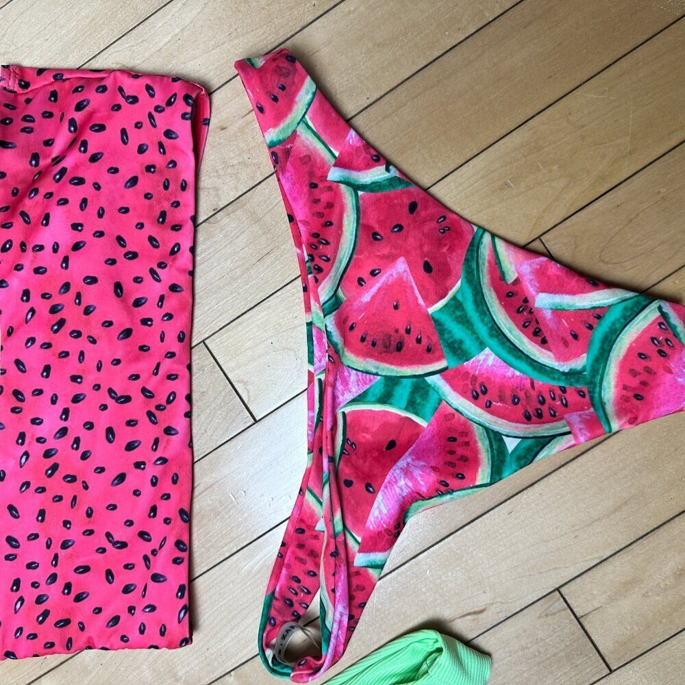 ZAFUL Set of 3 Bikinis Two Piece Swimsuits Size Small - Picture 4 of 13